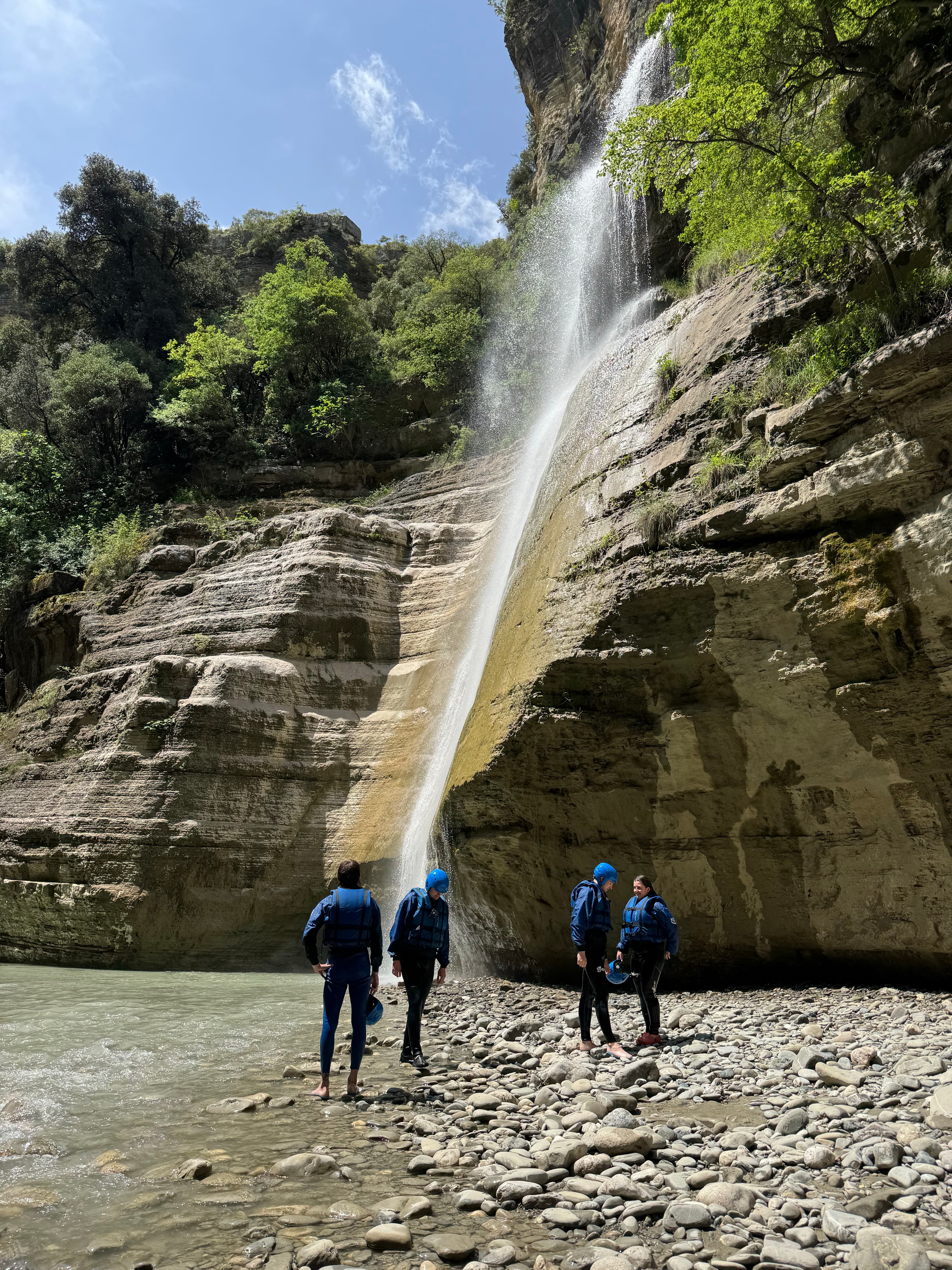Osumi Canyon Adventure - Rafting & Tubing photo 27