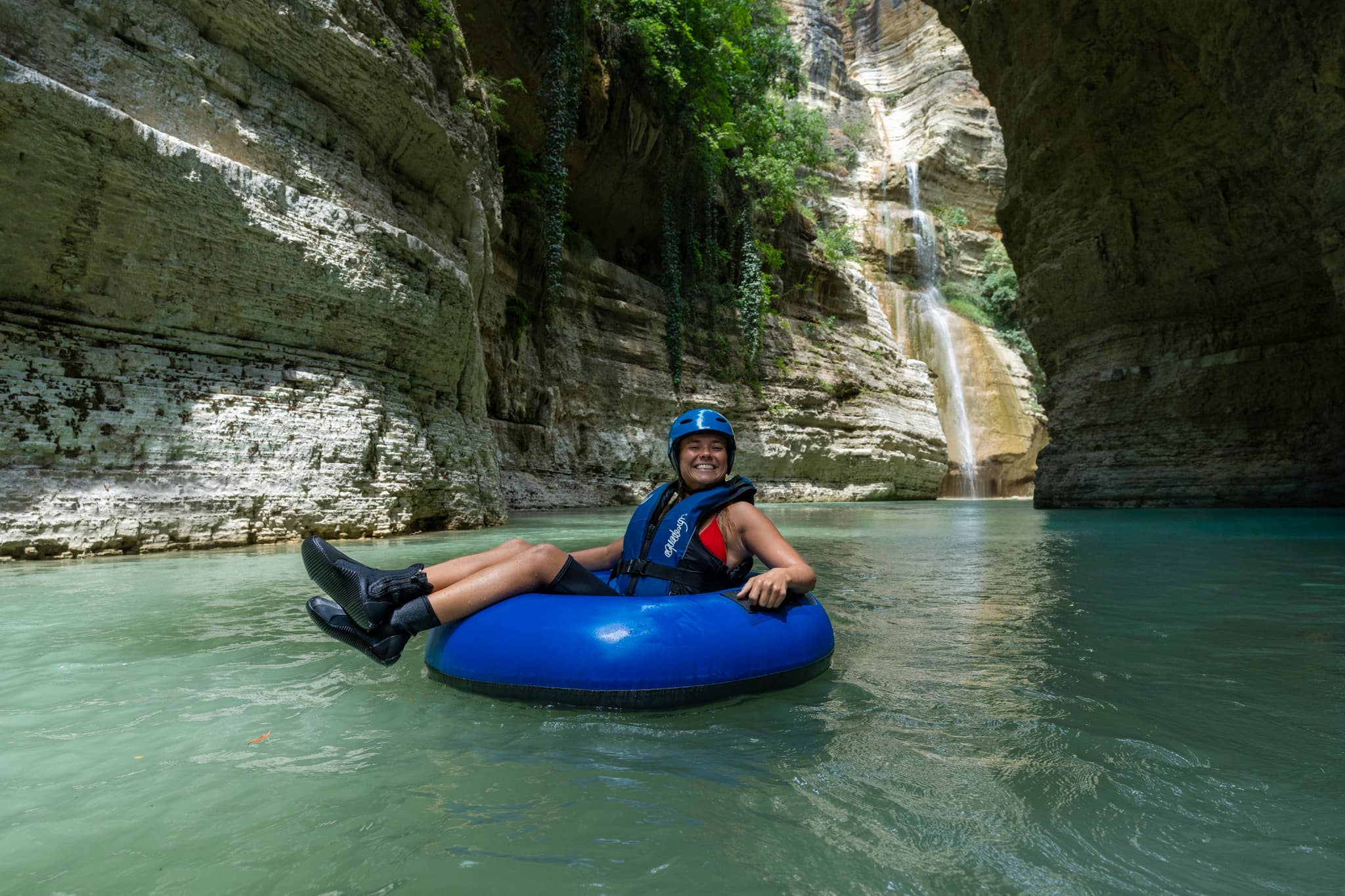 Osumi Canyon Adventure - Rafting & Tubing