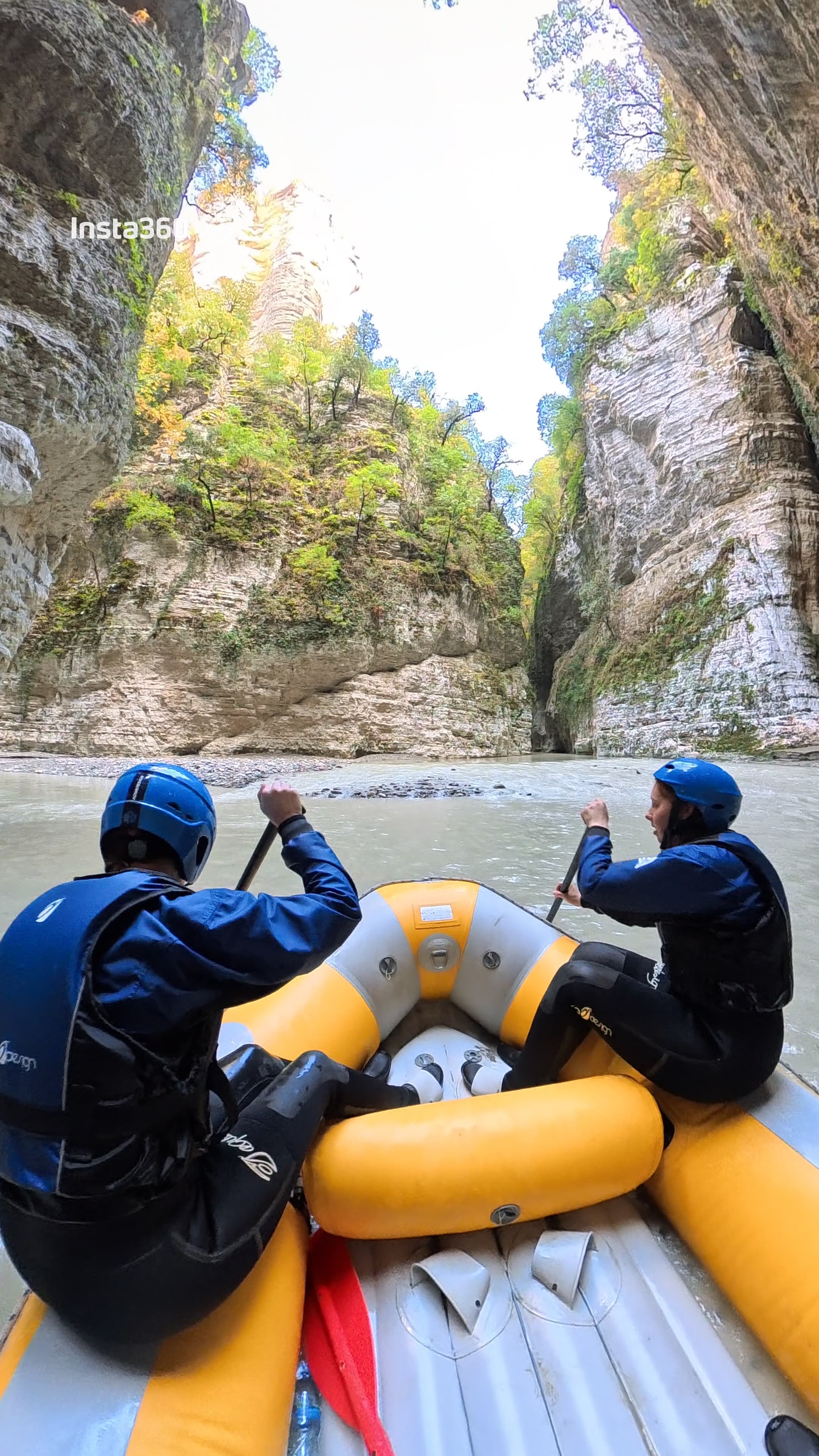 Osumi Canyon Adventure - Rafting & Tubing photo 29